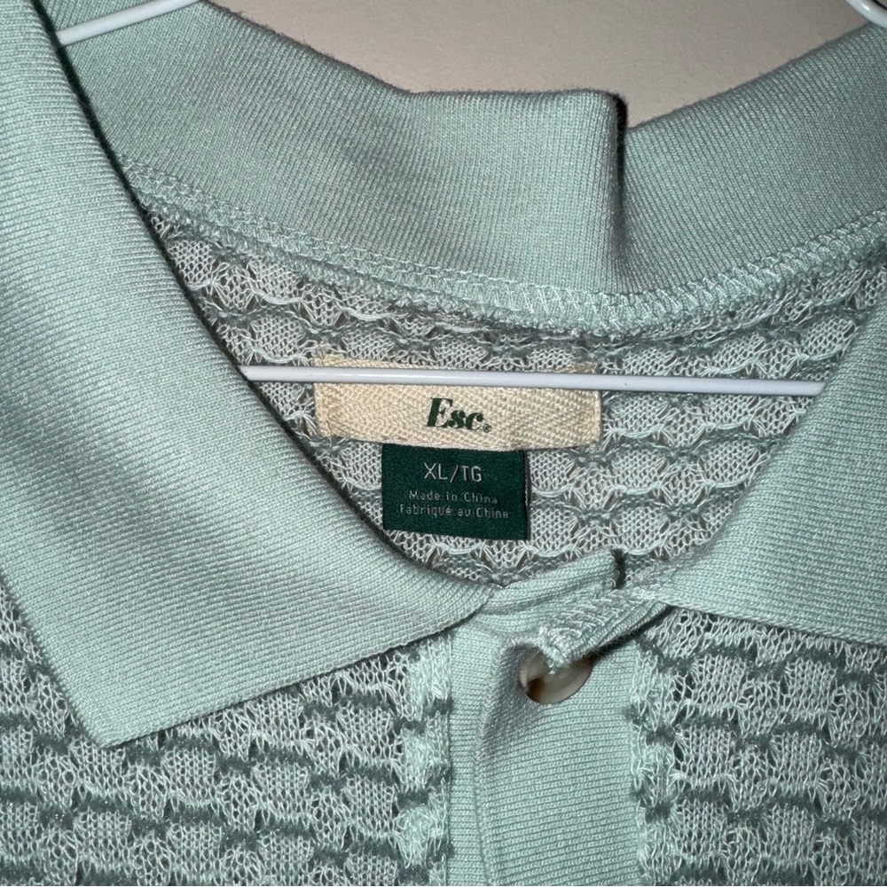 Light Blue Textured Button-Up Shirt - Picture 2 of 3